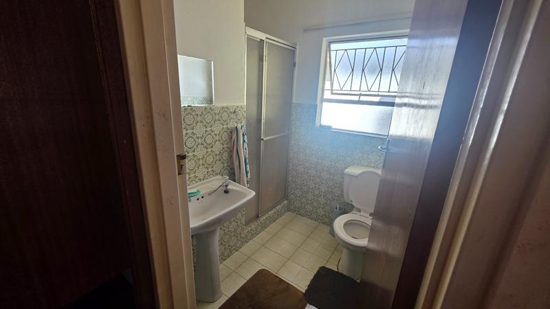 4 Bedroom Property for Sale in Goodwood Park Western Cape